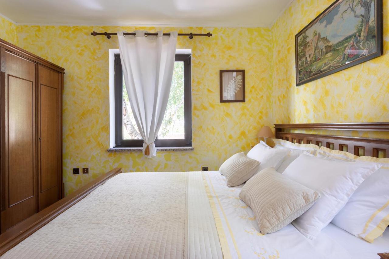 Villa Emi Zgornje Skofije Exterior foto