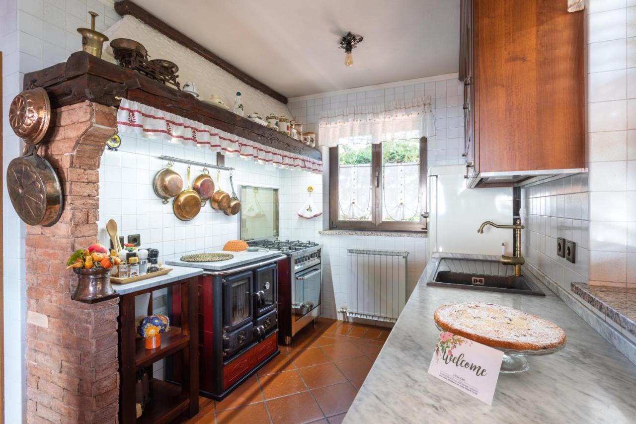 Villa Emi Zgornje Skofije Exterior foto